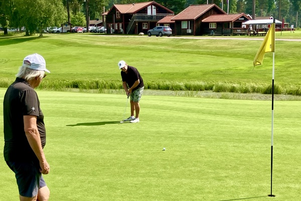 Lägre spelhandicap avgjorde då Agneta Hansols vann 
