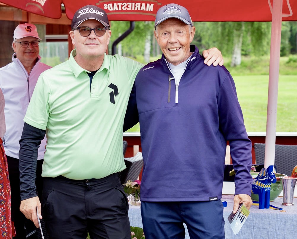 Femman Pewter Björkman, Gävle GK med fyran Stefan Pherson, Rättviks GK. FOTO: GÖRAN ERLANDSSON