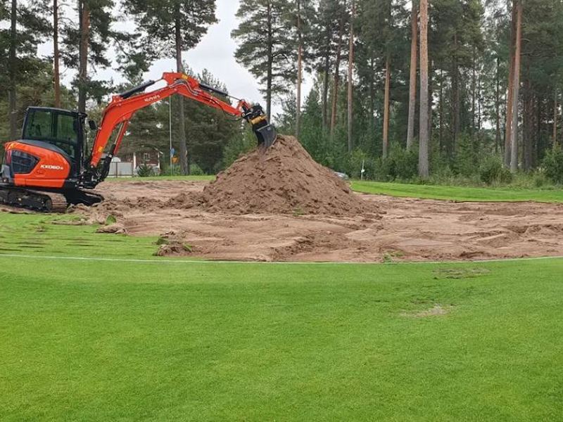 Ny green på hål 13!