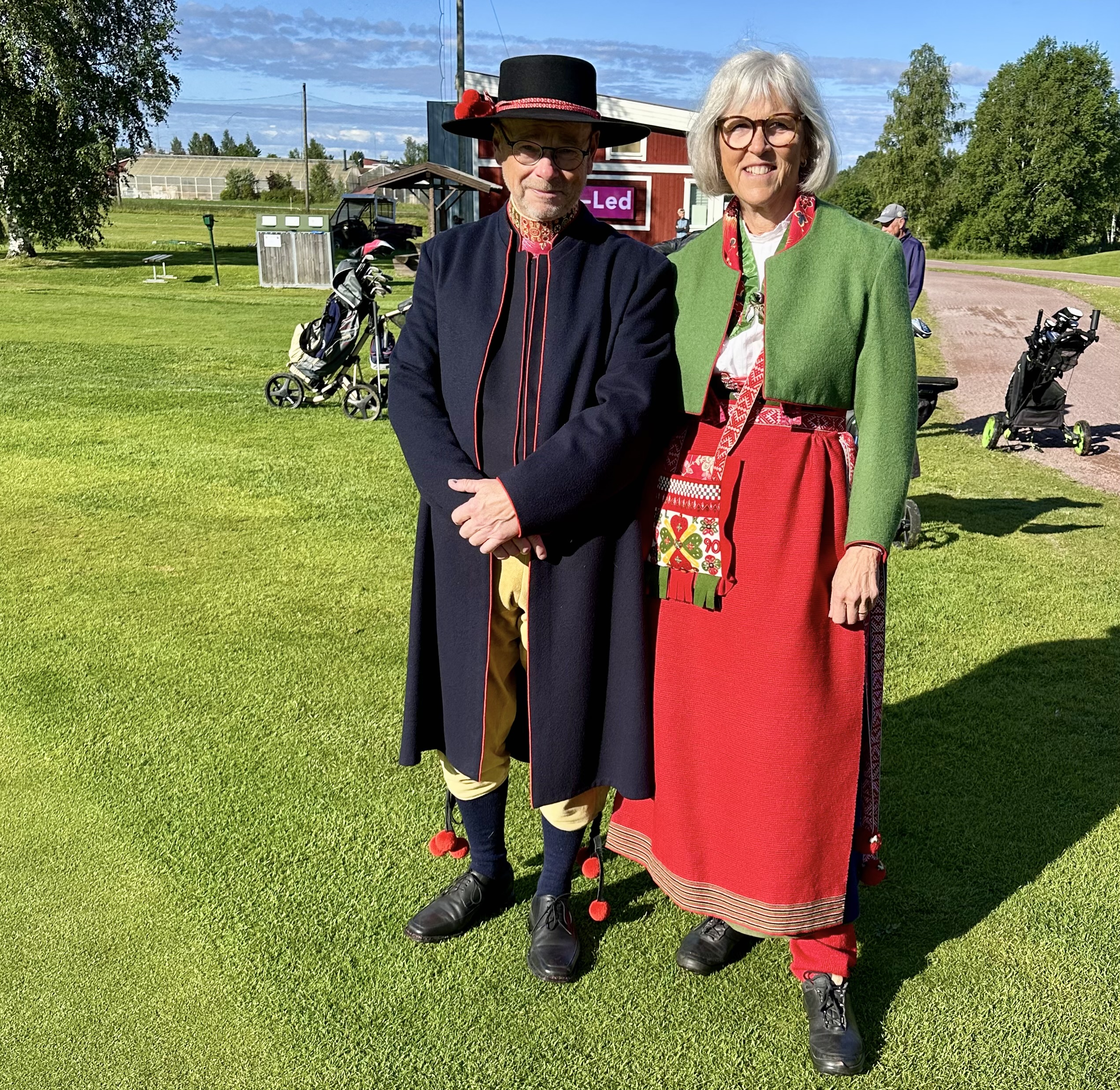 Klubbordförande Philip Hagberg och Lisa Kallur. FOTO: ULF HAAK