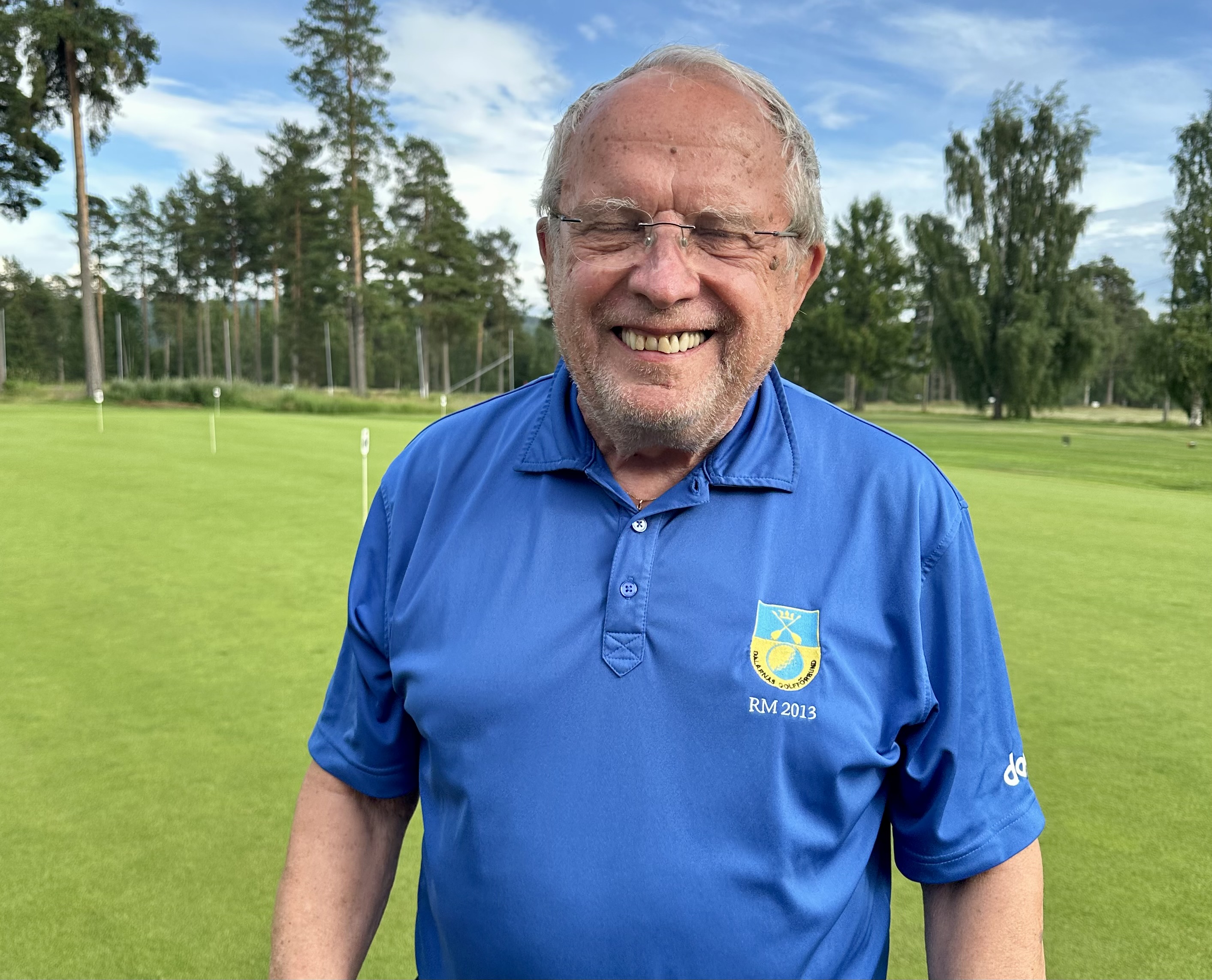 En strålande Jan-Åke Ekberg efter 60 slag netto.