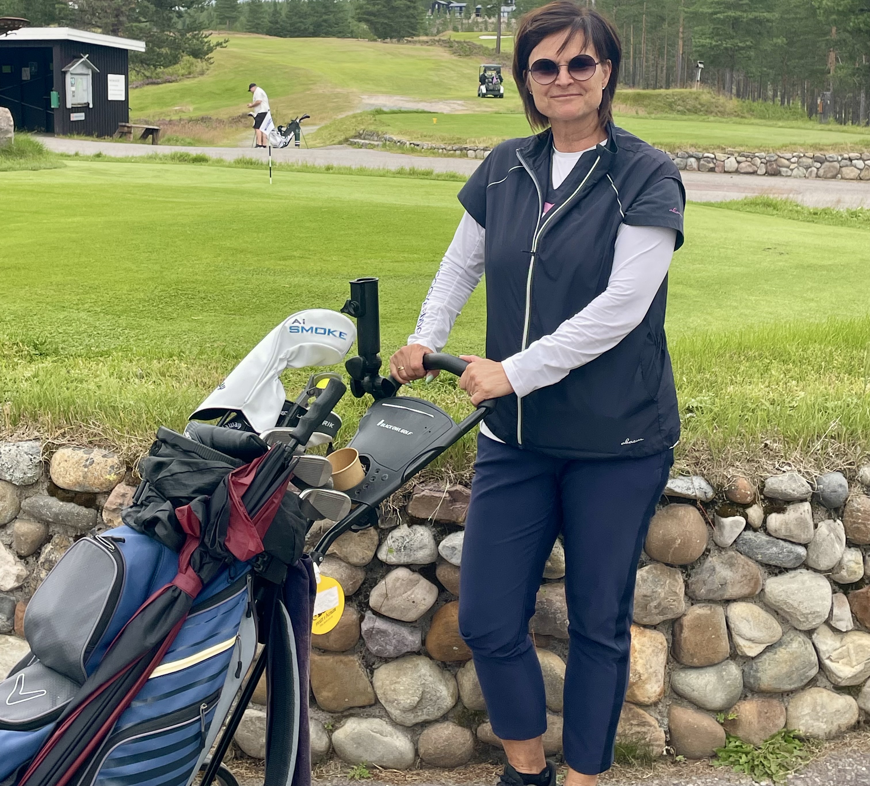 Eva Olsson , vinnare av närmast hål på hål 11 under söndagen..